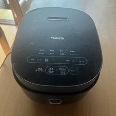 炊飯器の画像