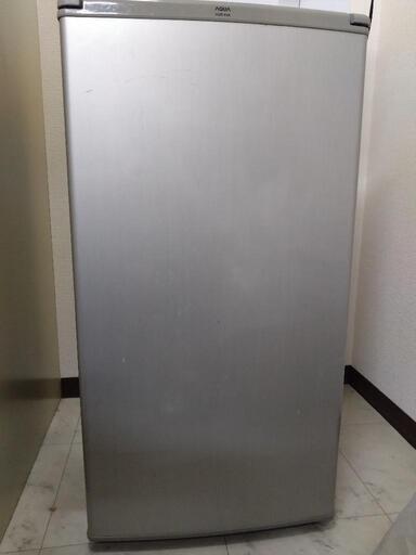 中古品　アクア AQURAQR-81A 冷蔵冷凍庫 シルバー　一人暮らし　冷蔵庫　単身用　1ドア 右開き　コンパクト　セール　処分