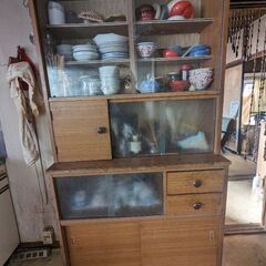 【無料】食器棚