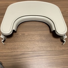 Cybex サイベックス　レモチェアハーネス付きベビーチェア　3in1 スウェードグレー　スナックトレイのみ　ベビーチェアの画像