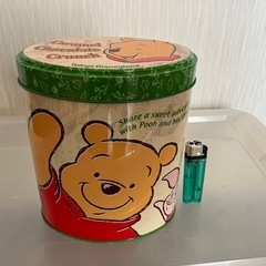 お菓子の缶まとめ売りの画像