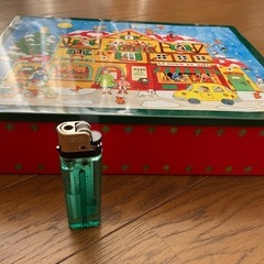 お菓子の缶まとめ売りの画像