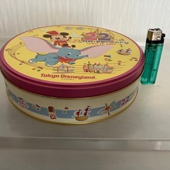 お菓子の缶まとめ売りの画像