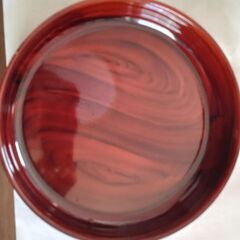 【無料】丸いお盆と未使用の湯呑み４個