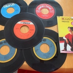 【決まりました】レコードとCDの画像