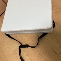 お食事クッションの画像
