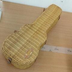 1201-013 Ukulele Picnic 籐製　ウクレレケース