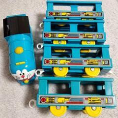 プラレール　ドラえもん号