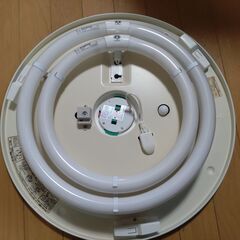 リモコン付シーリングライトあげますの画像