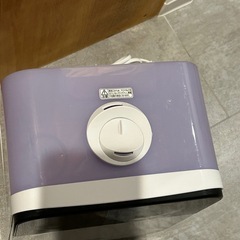 【お譲り先決定】アイリスオーヤマ　加湿器　ハイブリッド式の画像