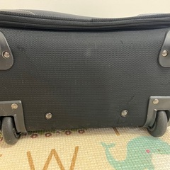 【値下げしました】キャリーケースの画像