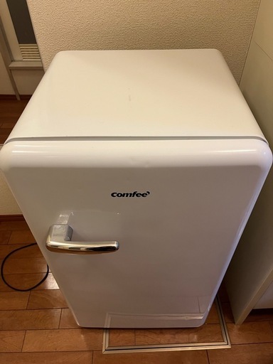 レトロ冷蔵庫