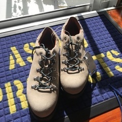 GUトレッキングシューズ