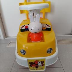決まりましたミッフィー　自動車　　の画像