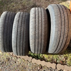 215/65R16 トーヨートランパスLuⅡ 4本