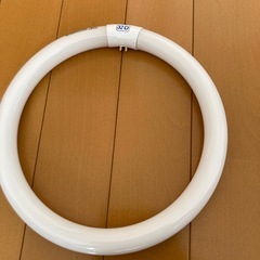 ＊お値下げ致しました＊32ワット円形蛍光ランプの画像