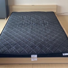 ダブルサイズベッドロータイプ（マットレス有りの場合値引き）