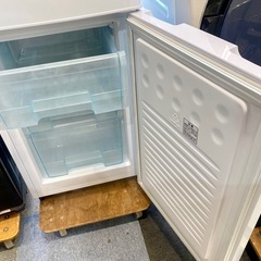 値下げ！仙台市内トラック荷台渡し無料！ 2020 ちょっと大きめ アイリス 162L ホワイト 冷蔵庫 AF162-W の画像