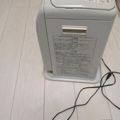 灯油ストーブ、の画像