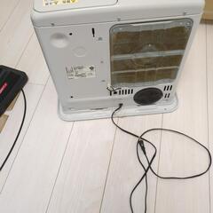 灯油ストーブ、の画像