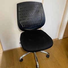 デスクチェア　