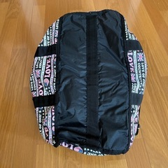 ボストンバッグの画像