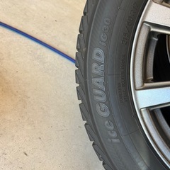 アルファード、ヴェルファイア　スタッドレス　17インチの画像