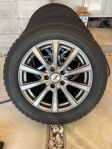 アルファード、ヴェルファイア　スタッドレス　17インチ