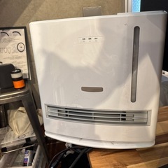 加湿セラミックファンヒーター