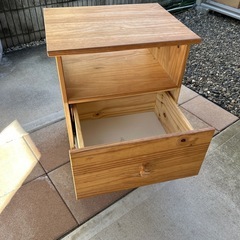 木製キャビネットの画像
