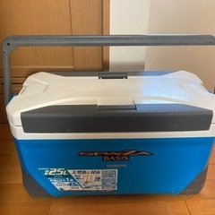 シマノ　クーラーボックス 25L　