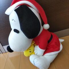 スヌーピー  サンタぬいぐるみ
