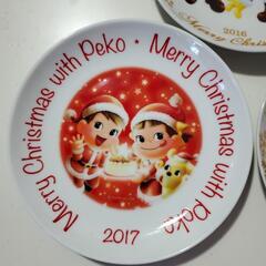ペコちゃんのクリスマスお皿の画像