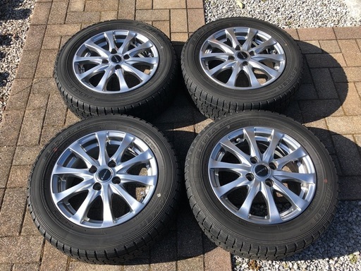 スタッドレスタイヤ ホイール Fit ge6使用