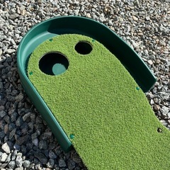 どなたか引き取りお願いします！プロ芝パターマットの画像