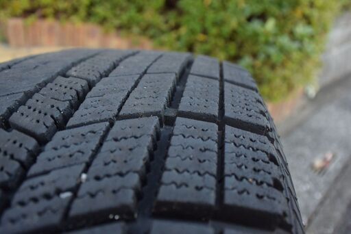 195/65R15 スタッドレス 冬用タイヤ　溝あり