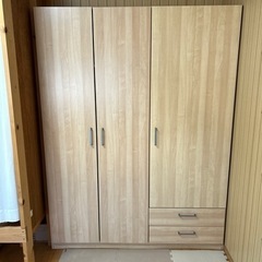 クローゼット　タンス　収納