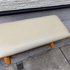 ベンチ 椅子 長さ約70cm 高さ約40cm の画像