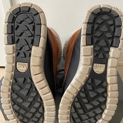 SOREL エクスプローラーカーニバル　22.5センチの画像