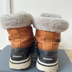 SOREL エクスプローラーカーニバル　22.5センチの画像