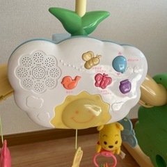 プーさんメリーとバウンサーのセットの画像