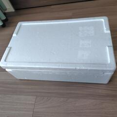 発泡スチロール製の箱