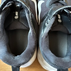 スニーカー NIKE 22.0　の画像