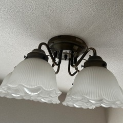 アンティーク照明器具の画像