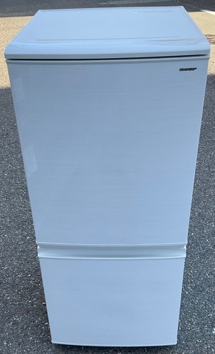 【RKGRE-419】特価！シャープ/137L 2ドア冷凍冷蔵庫/SJ-D14D-W/中古品/2018年製/当社より近隣無料配達！