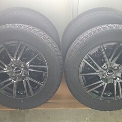 スタッドレスタイヤ　ホイール4本セット 205/60R16 ライ...