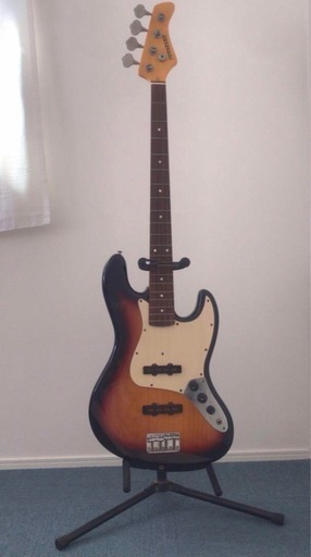 Fernandes エレキベース サンバースト