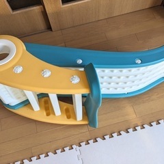 【お譲り先決定済】室内用滑り台の画像