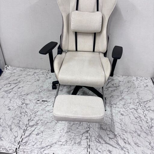  20698  フットレスト付 ゲーミングチェア タンスのゲン   ◆大阪市内・東大阪市他 6,000円以上ご購入で無料配達いたします