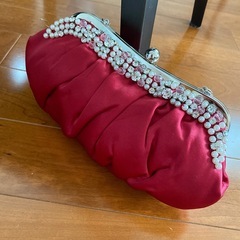 クォーター　結婚式　パーティ　ビジュー付きバッグ　クラッチ